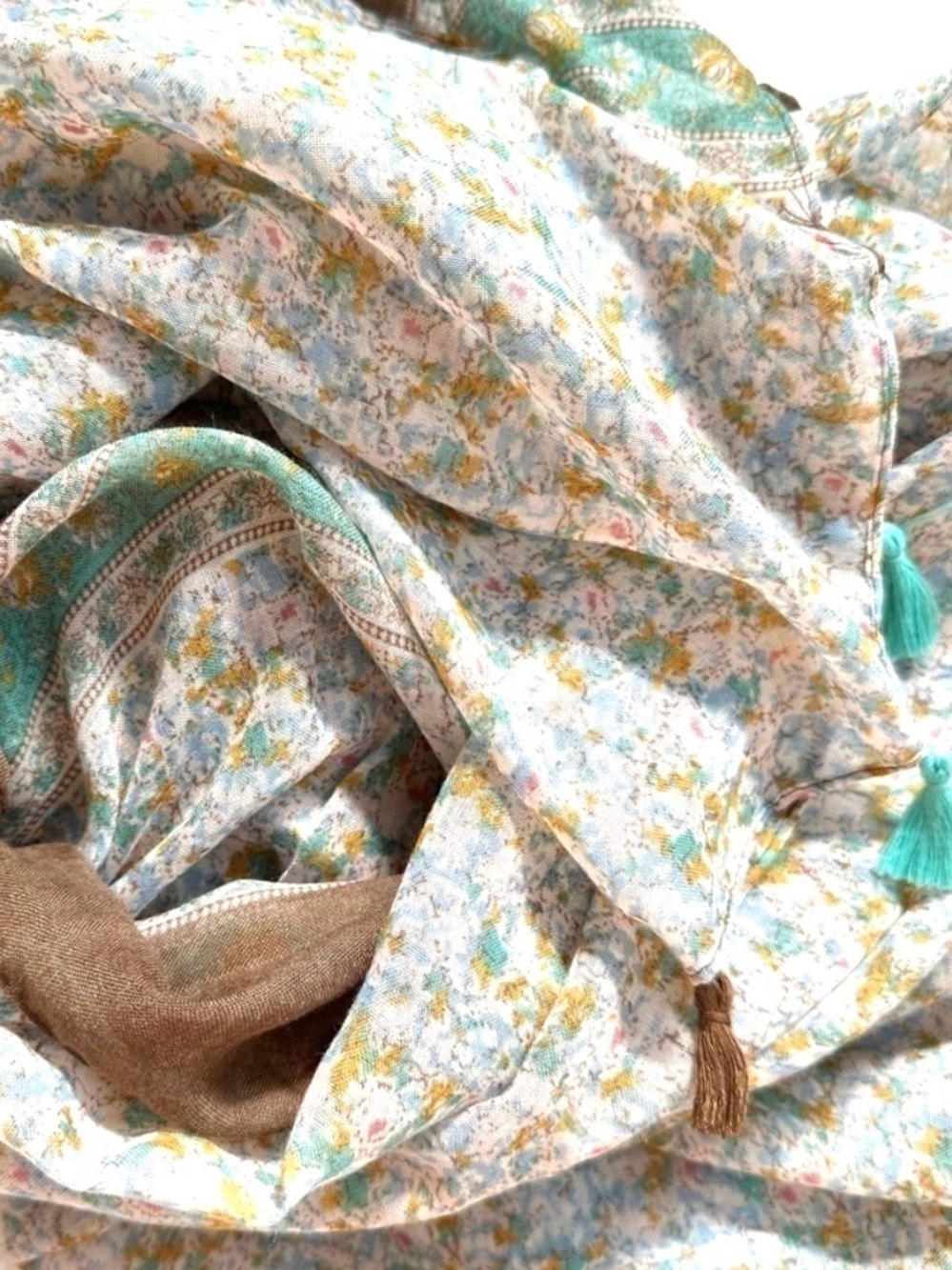 Paisley Floral Tassel Scarf Shawl Lightweight Wrap 70x35 Boho Gift - Picture 2 of 4